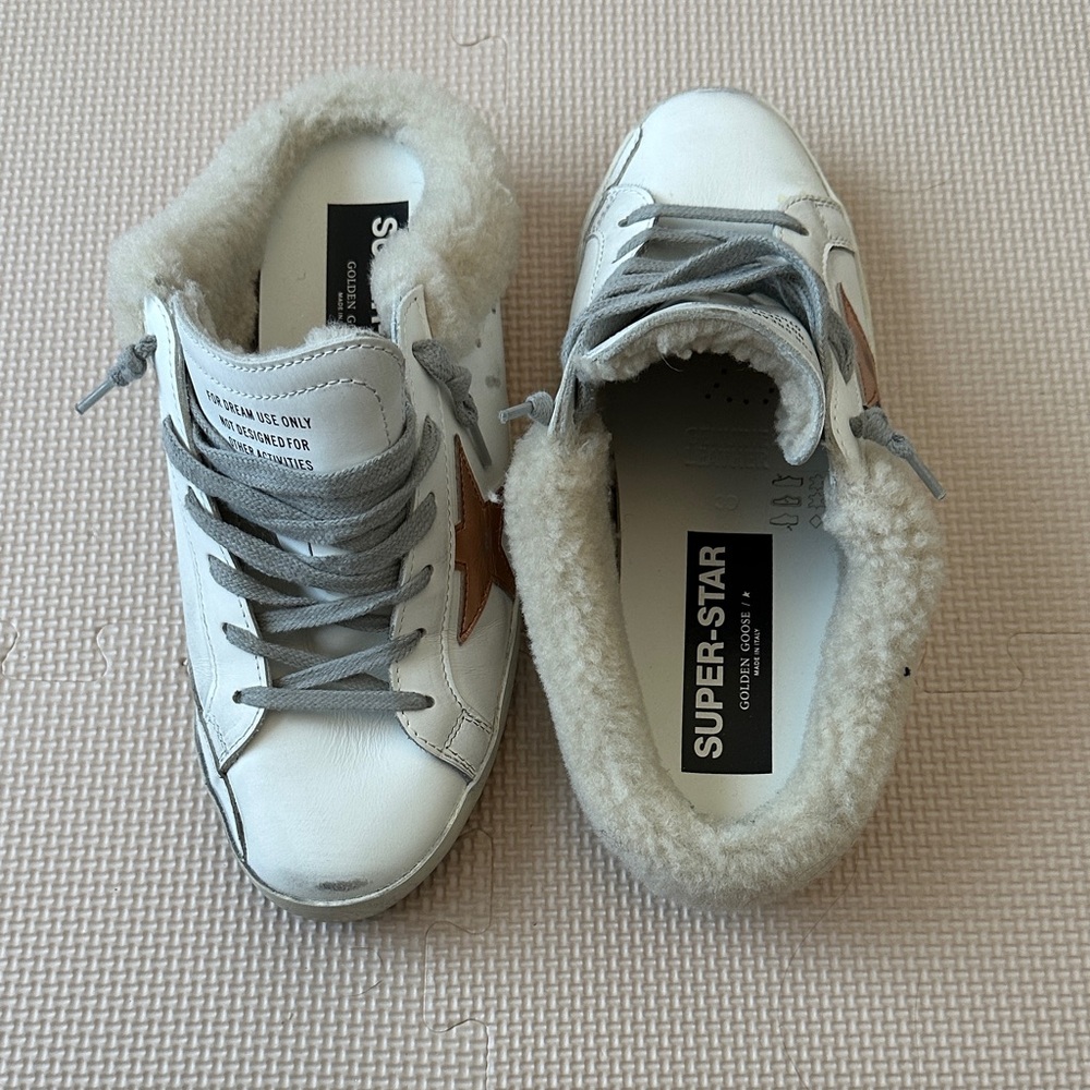 Sabot Sneaker in White, Chocolate Brown, & Beige
GOLDEN GOOSE